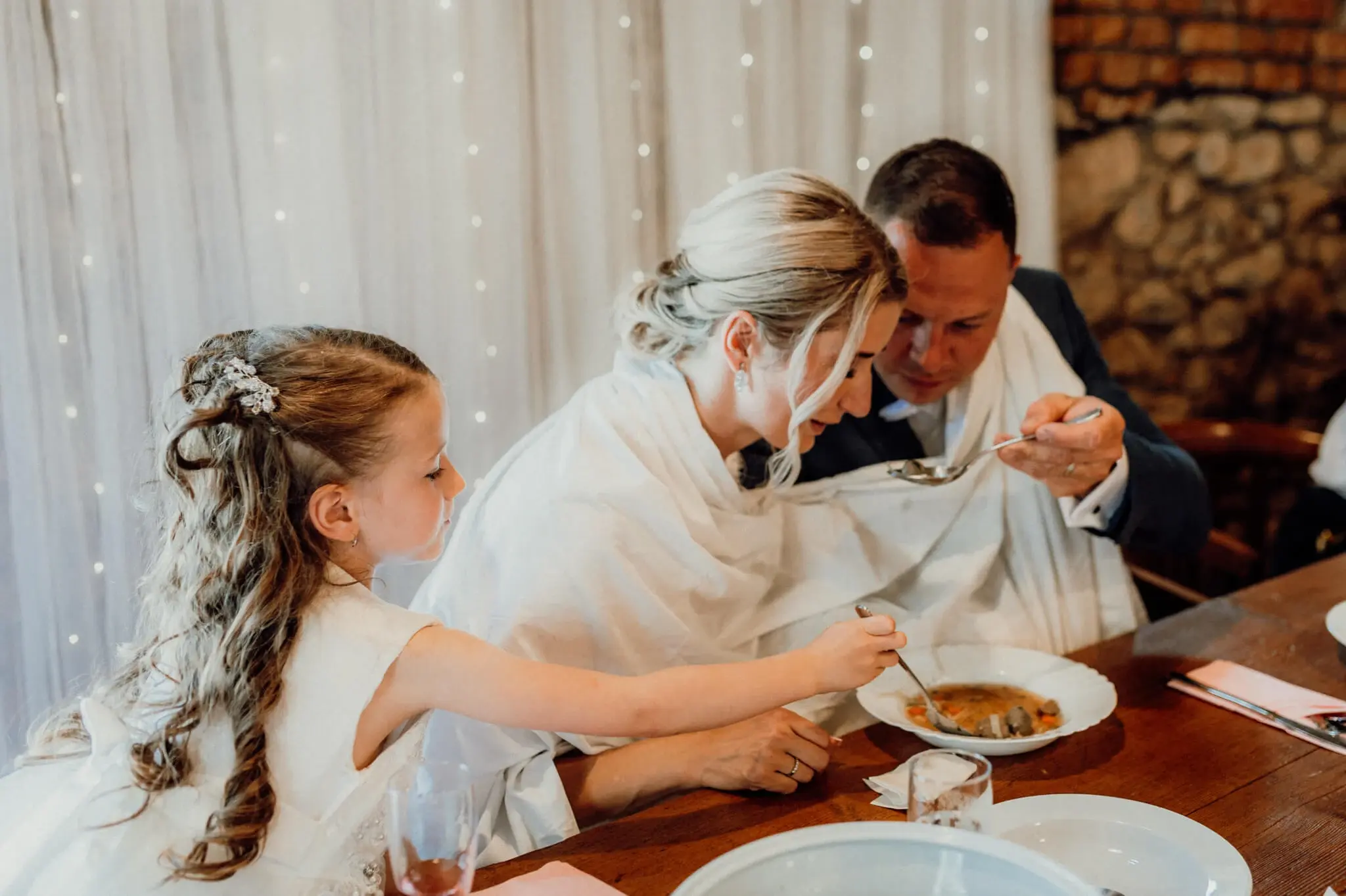 Svatba Bukáčkovi – moment